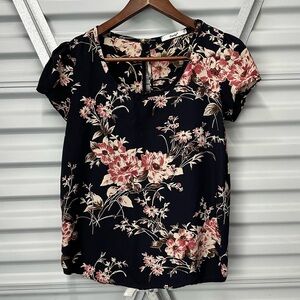 Black Floral Short Sleeve Blouse